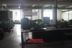 久龍ALA5160GXEDFL3吸糞車用的康明斯ISDe180 30發動機的保養及配件