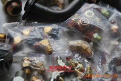 楚飛CLQ5150GXWE真空吸污車用的康明斯EQB180-20發(fā)動(dòng)機(jī)的保養(yǎng)及配件