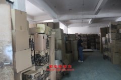 解放CA5161XXYP9K2L4A70E4翼開啟廂式運輸車用的一汽CA6SH-N1E4發動機的配件及維修