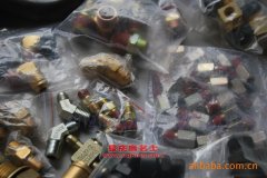 井田DQJ5140TQL-1清蠟車用的康明斯EQB180-20發動機的保養及配件