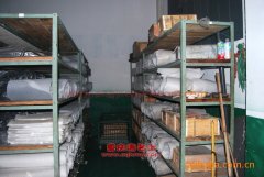 東風(fēng)EQ7101AF轎車用的現(xiàn)代G4HC發(fā)動機(jī)的配件及大修