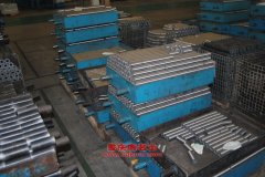 開瑞SQR7150K080轎車用的奇瑞SQRD4G15發動機的保養及配件