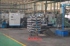 海格KLQ5180XLJE4旅居車用的斯堪尼亞DC 13 103發動機的大修及配件