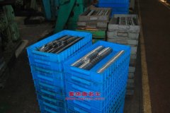 廣通GTQ6129E3G3旅游客車用的玉柴YC6L330-30發(fā)動(dòng)機(jī)的保養(yǎng)及配件