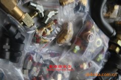 三湘CK6126HWA臥鋪客車用的玉柴YC6G300-20發(fā)動機的配件及保養(yǎng)